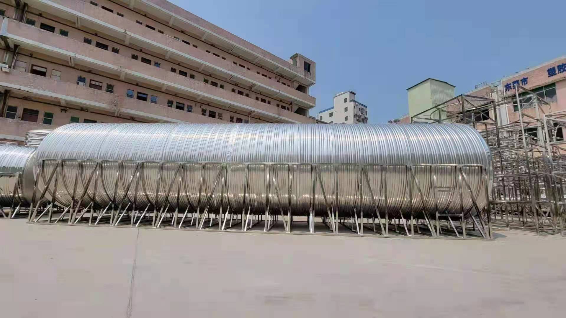 山東某公司采購不銹鋼長水箱
